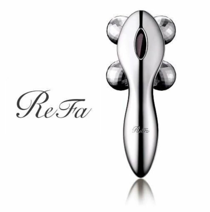 ＭＴＧプラチナ電子ローラーReFa4CARAT／リファフォーカラット　フェイス＆ボディ用 ローラー つまむ 引締め マイクロカレント
ドレナージュ エステシャン 加圧 防水